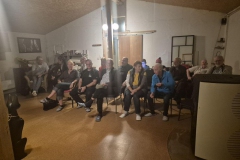 20250920_223310_resized